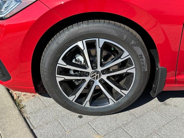 2026 Volkswagen Jetta Sport - Photo 9