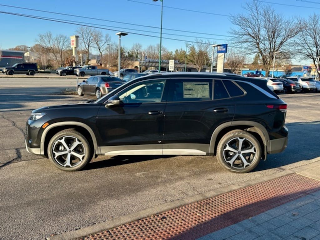 New 2026 Volkswagen Tiguan 2.0T SE SUV