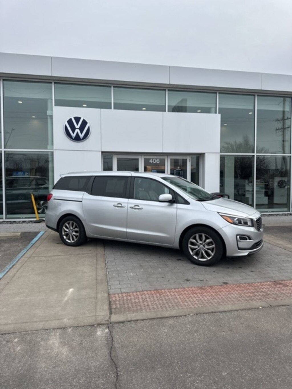 Used 2020 Kia Sedona EX Van