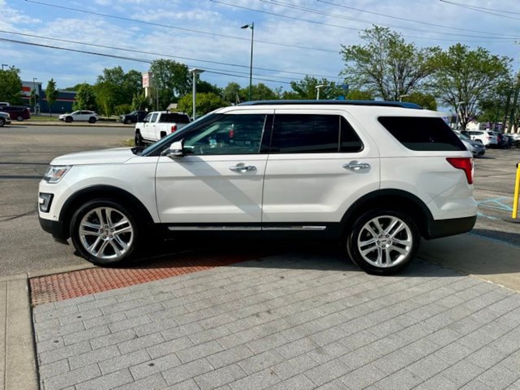 Used 2017 Ford Explorer SUV
