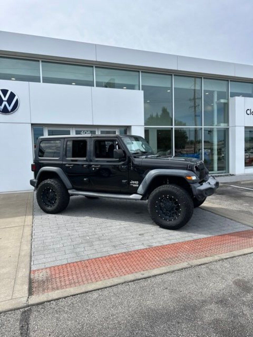Used 2018 Jeep Wrangler Unlimited Sport 4x4 SUV