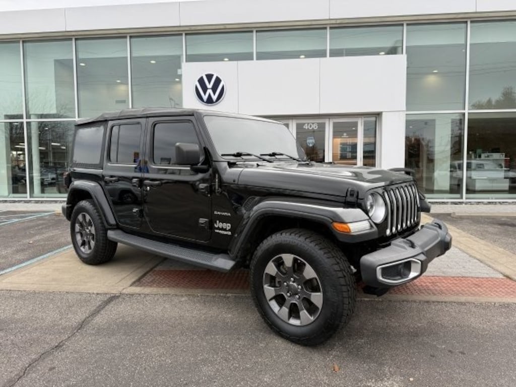Used 2018 Jeep Wrangler Unlimited Sahara 4x4 SUV