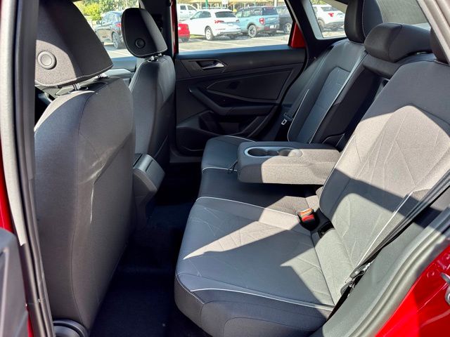 2026 Volkswagen Jetta Sport - Photo 17