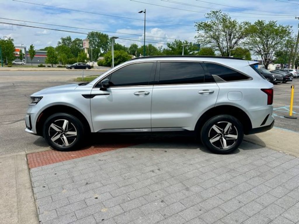 Used 2021 Kia Sorento EX SUV