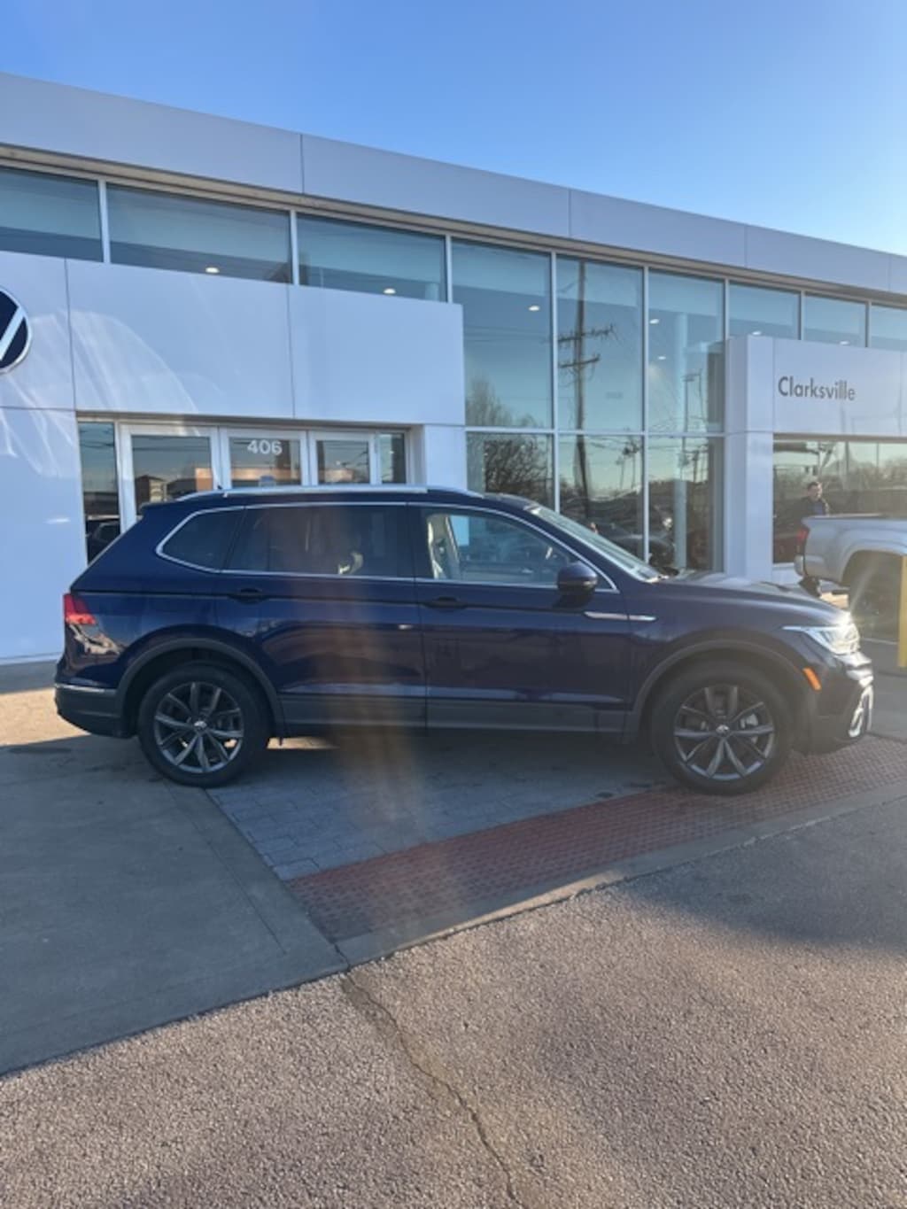 Used 2023 Volkswagen Tiguan 2.0T SE SUV