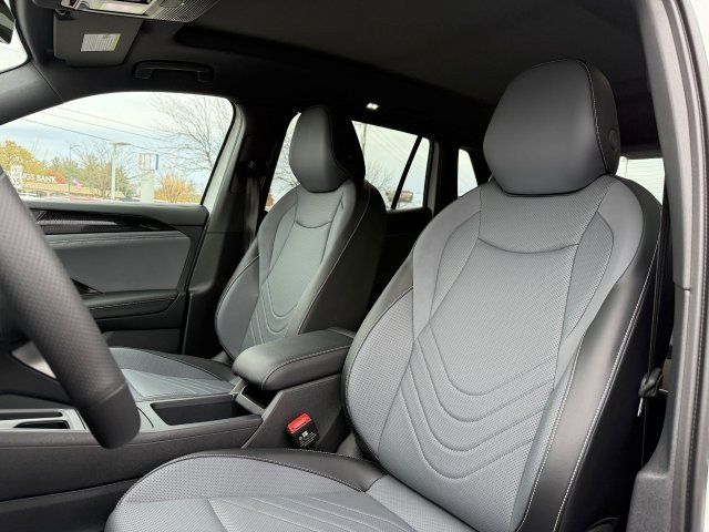 2026 Volkswagen Tiguan SE R-LINE BLACK - Photo 14