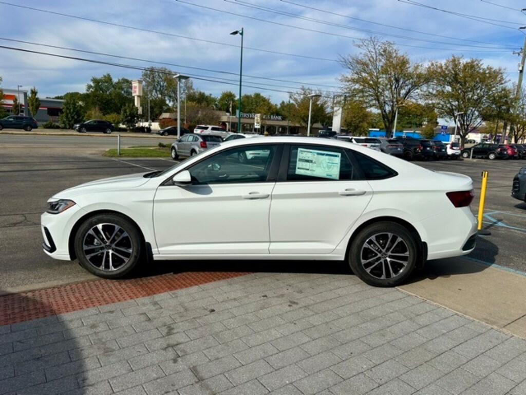 New 2026 Volkswagen Jetta 1.5T Sport Sedan
