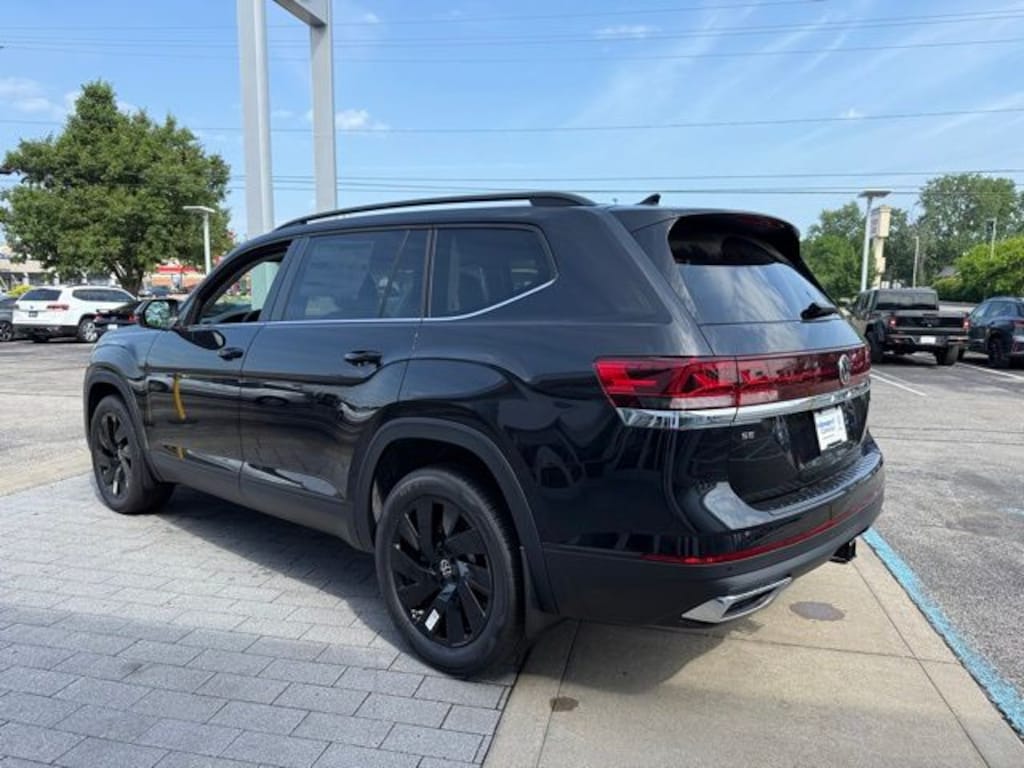 New 2026 Volkswagen Atlas 2.0T SE w/Technology SUV
