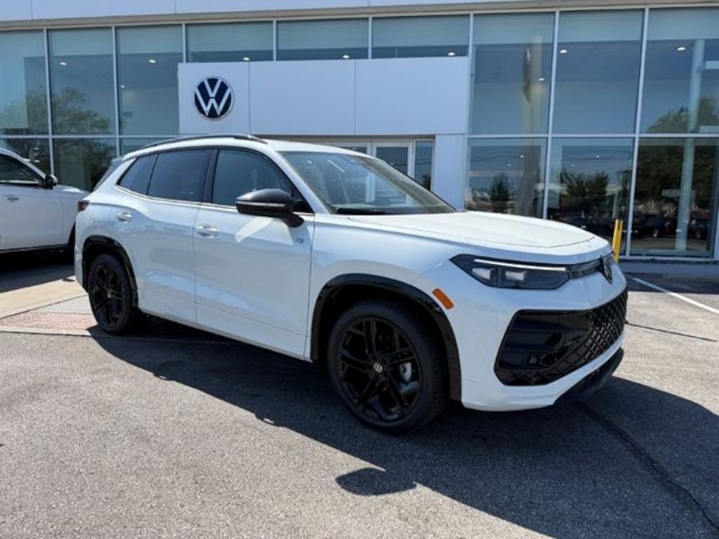 New 2026 Volkswagen Tiguan 2.0T SE R-Line Black SUV