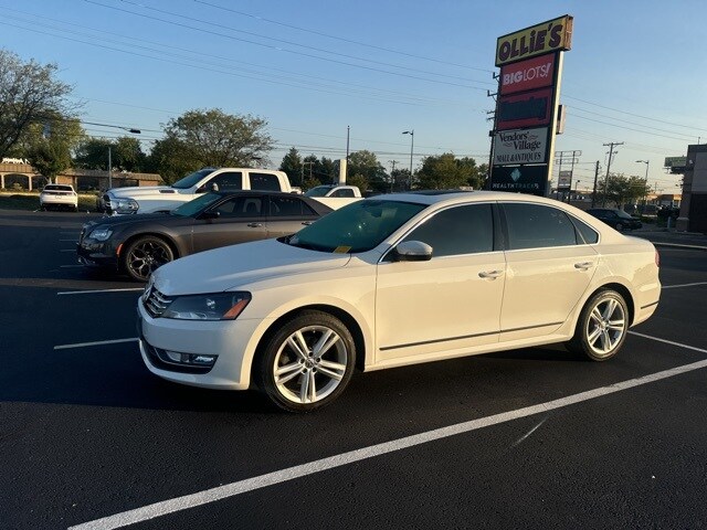 Used 2014 Volkswagen Passat SEL Premium with VIN 1VWCN7A32EC093168 for sale in Clarksville, IN