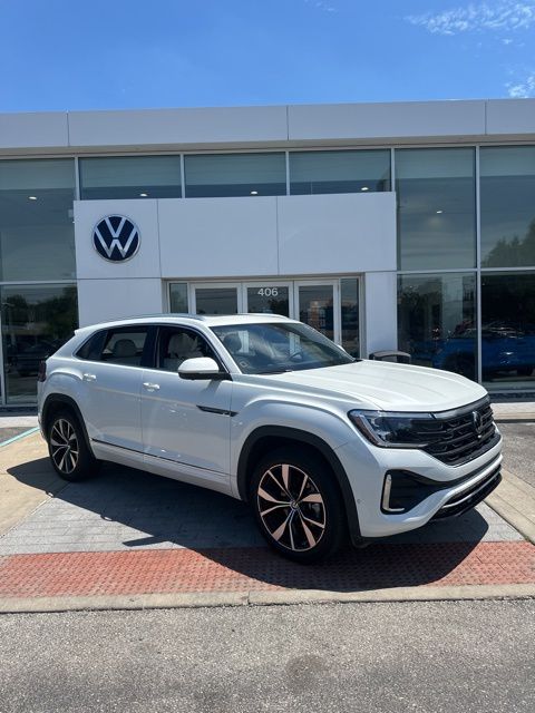 2025 Volkswagen Atlas Cross Sport 2.0T SEL Premium R-Line 4MOTION's photo
