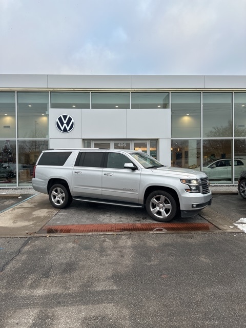 2020 Chevrolet Suburban Premier's photo