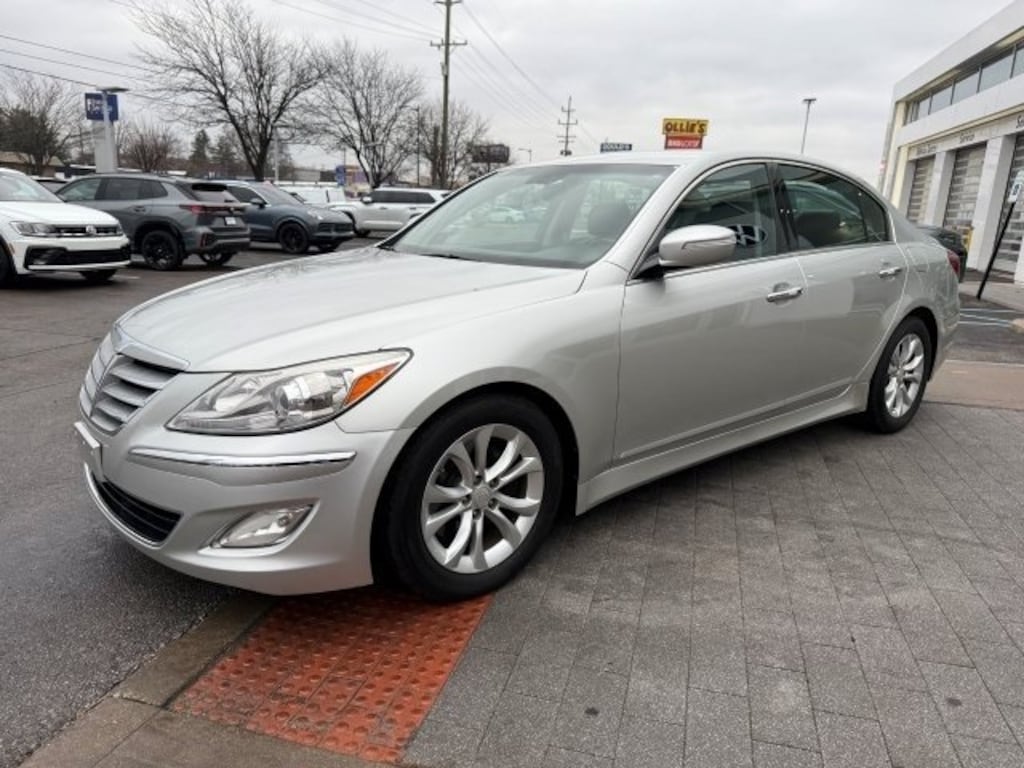 Used 2013 Hyundai Genesis 3.8 Sedan