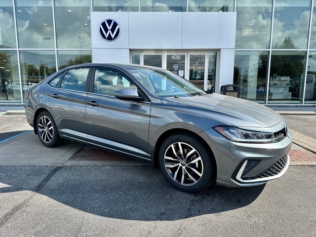 2026 Volkswagen Jetta SE's photo