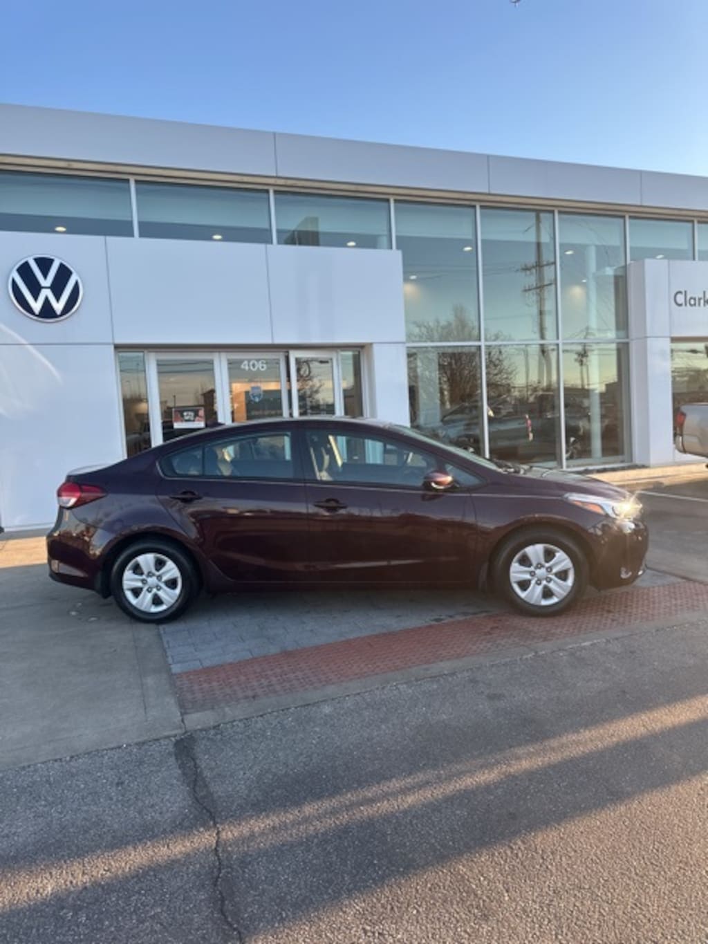 Used 2017 Kia Forte LX Sedan