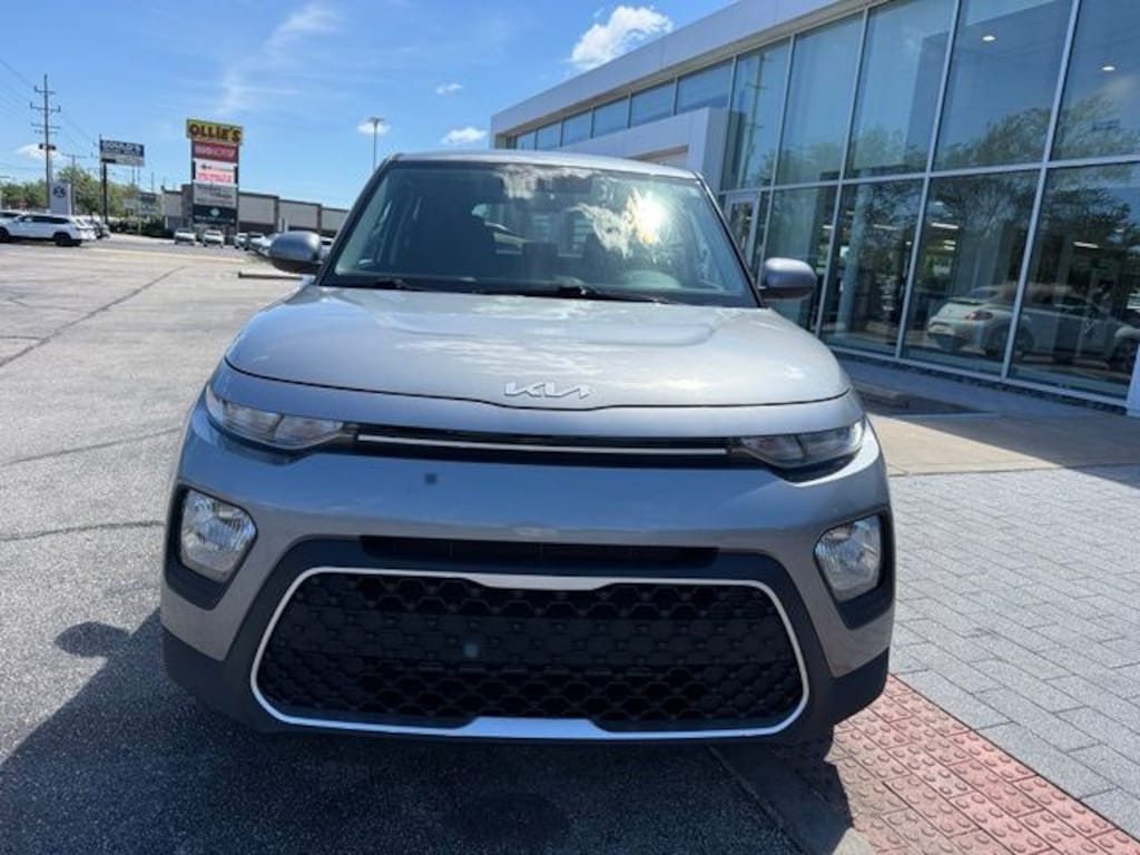 Used 2022 Kia Soul LX Hatchback