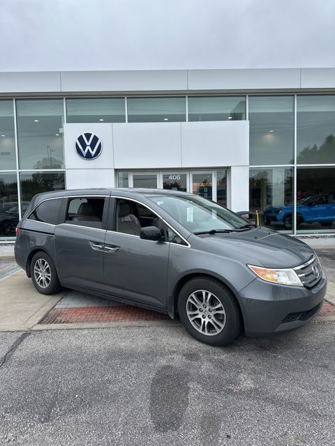 2013 Honda Odyssey EX-L w/DVD Rear Entertainment System's photo