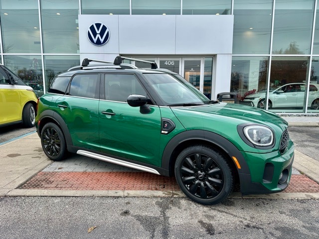 2023 MINI Countryman S's photo