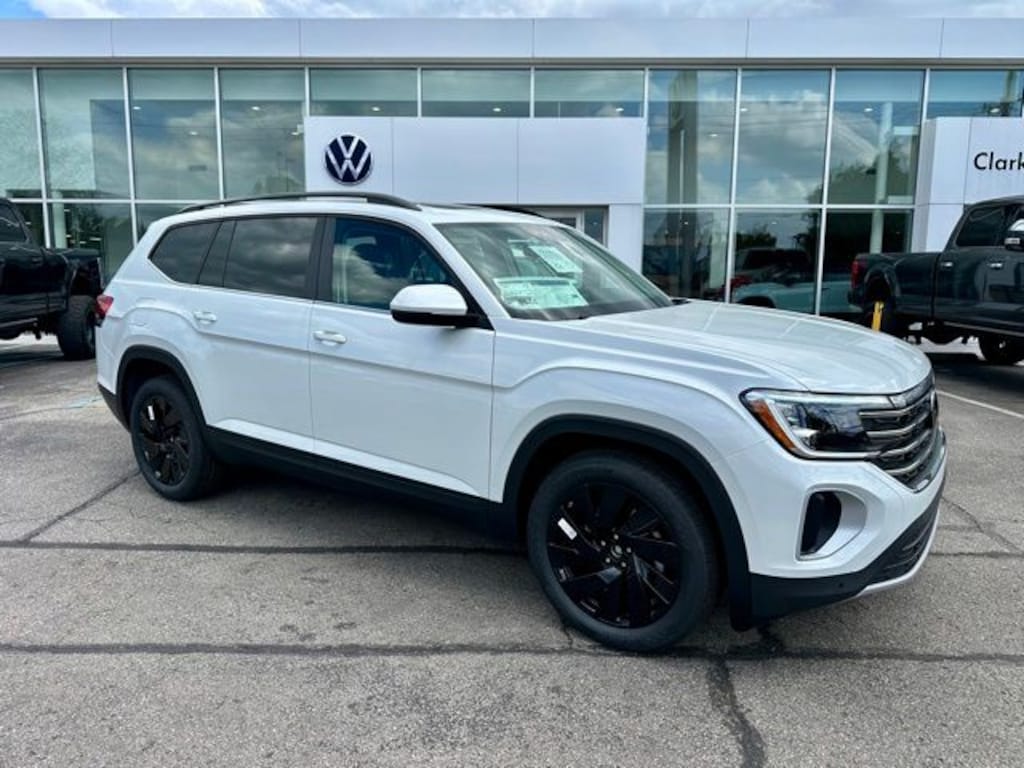 New 2026 Volkswagen Atlas 2.0T SE w/Technology SUV