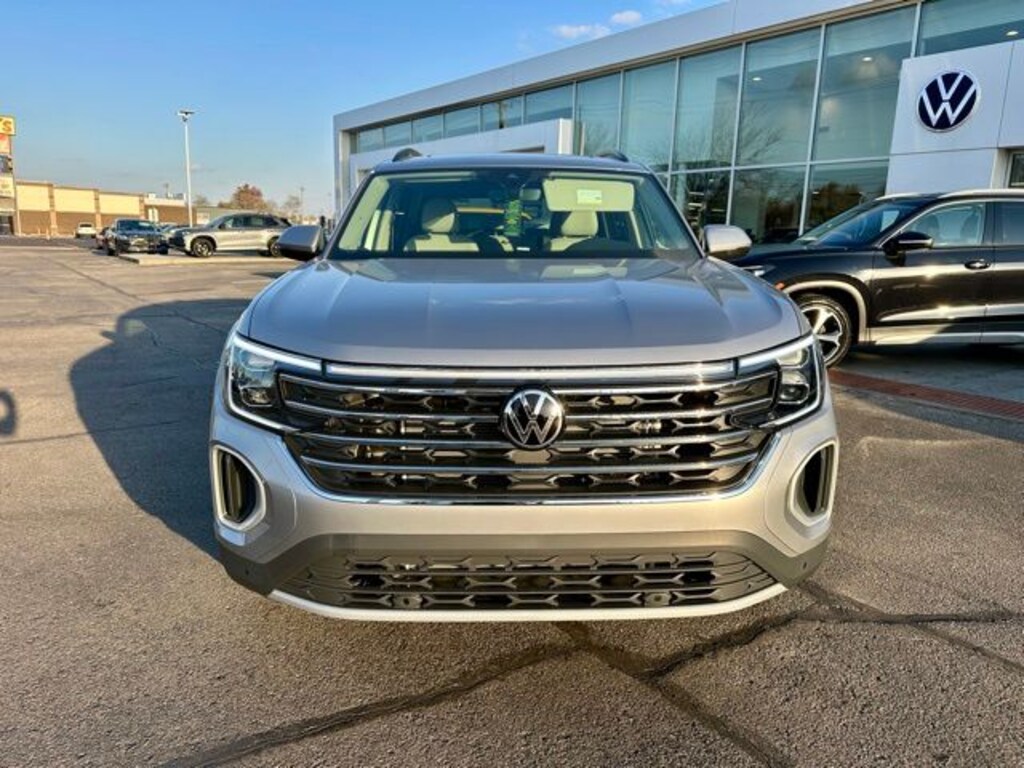 New 2026 Volkswagen Atlas 2.0T SE w/Technology SUV