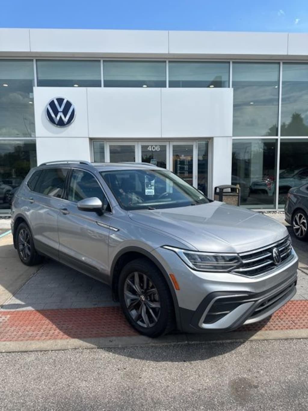 Used 2022 Volkswagen Tiguan 2.0T SE SUV