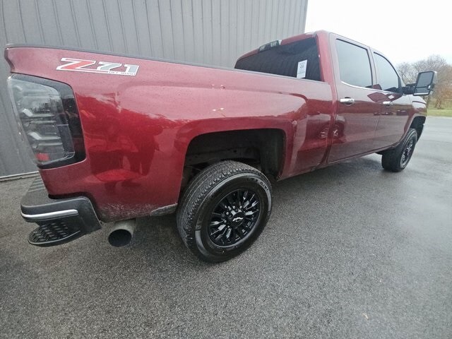 2017 Chevrolet Silverado 2500HD LTZ photo 4