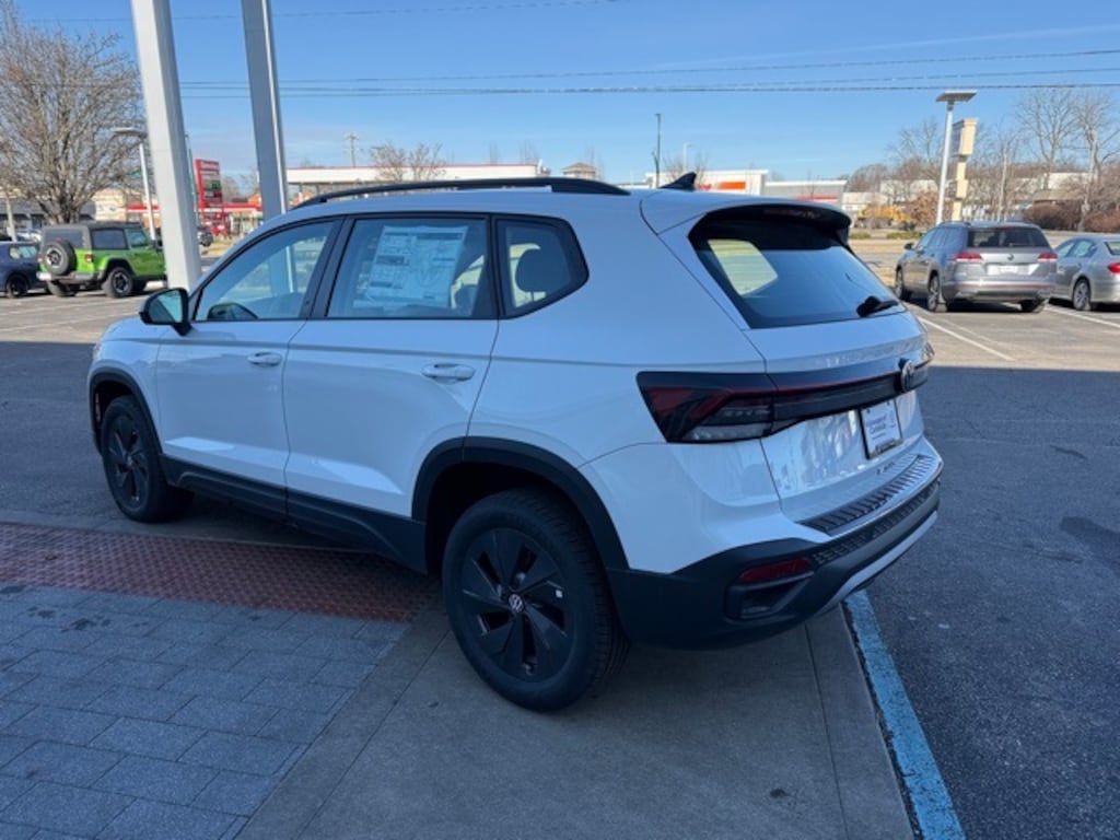 New 2026 Volkswagen Taos 1.5T S SUV