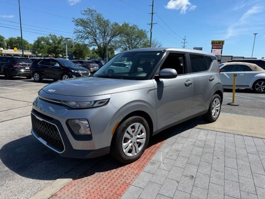 Used 2022 Kia Soul LX Hatchback