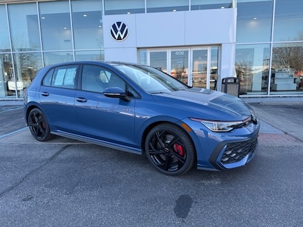 2025 Volkswagen Golf GTI 2.0T SE Hatchback