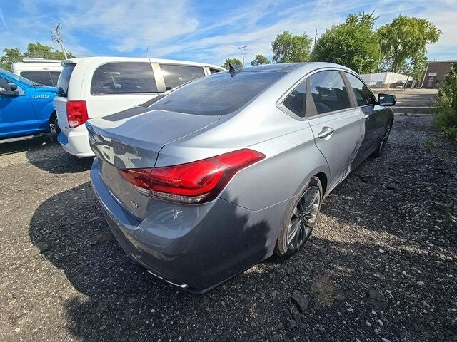 2017 Genesis G80 5.0 Ultimate photo 3