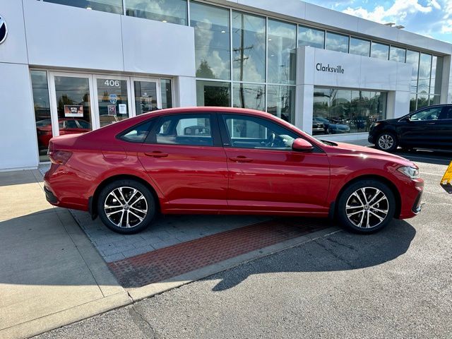 2026 Volkswagen Jetta Sport - Photo 8