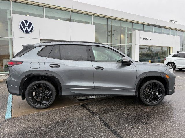 2026 Volkswagen Tiguan SE R-LINE BLACK - Photo 7