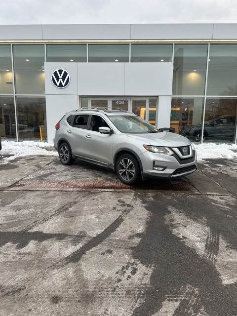 2017 Nissan Rogue SL