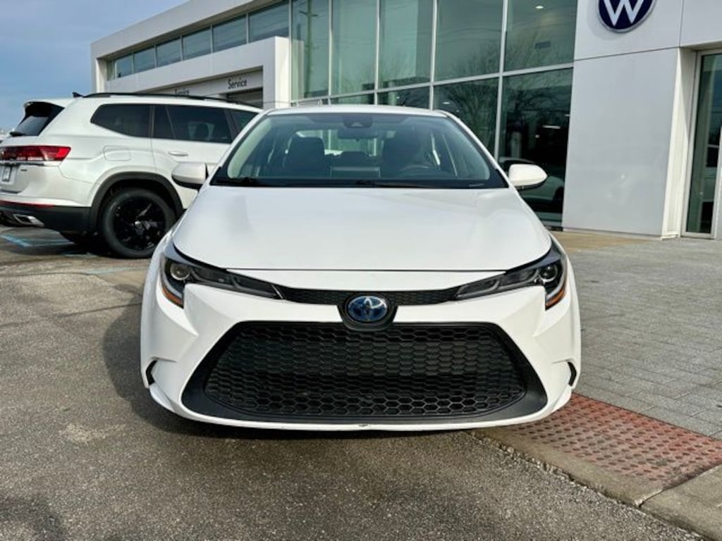 Used 2021 Toyota Corolla Hybrid LE Sedan