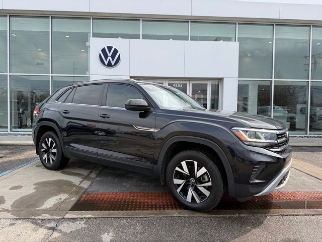 2022 Volkswagen Atlas Cross Sport SE