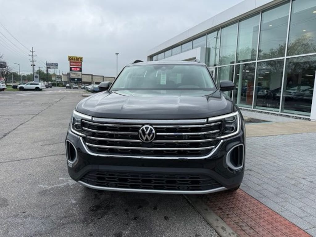 New 2026 Volkswagen Atlas 2.0T SE w/Technology SUV