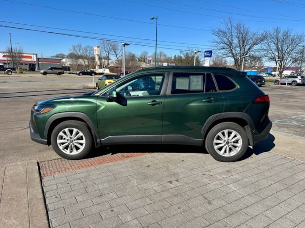 Used 2022 Toyota Corolla Cross LE SUV