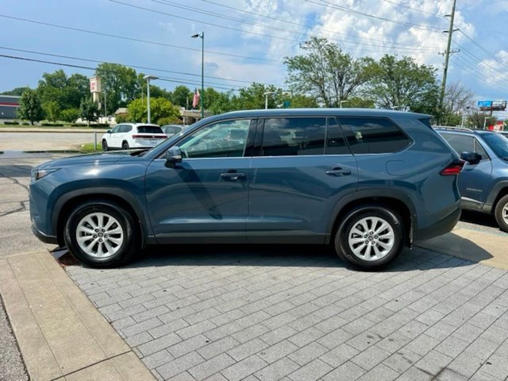 Used 2026 Toyota Grand Highlander XLE SUV