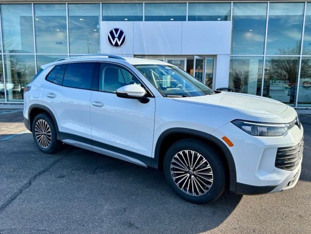 New 2026 Volkswagen Tiguan 2.0T S SUV