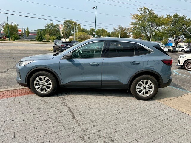 2023 Ford Escape Active photo 3