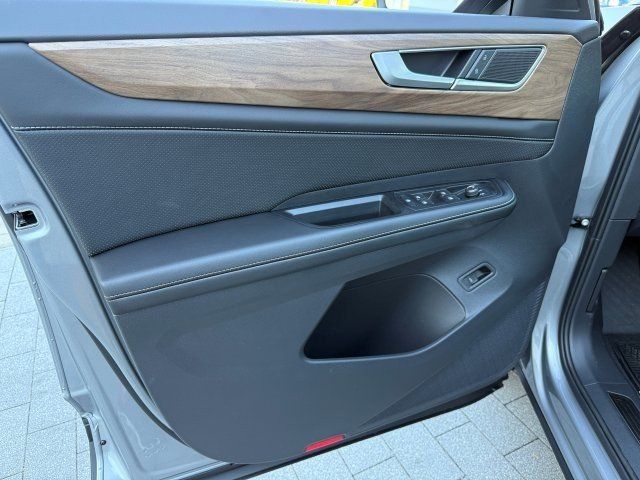 2026 Volkswagen Atlas SE w/Tech - Photo 8