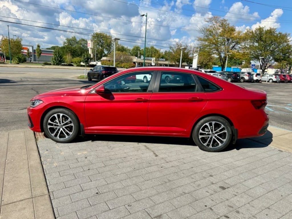 New 2026 Volkswagen Jetta 1.5T Sport Sedan