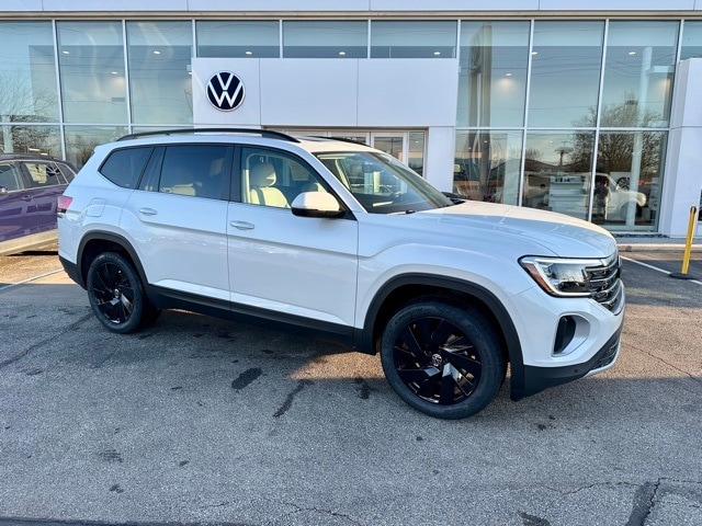 2026 Volkswagen Atlas SE w/Tech's photo