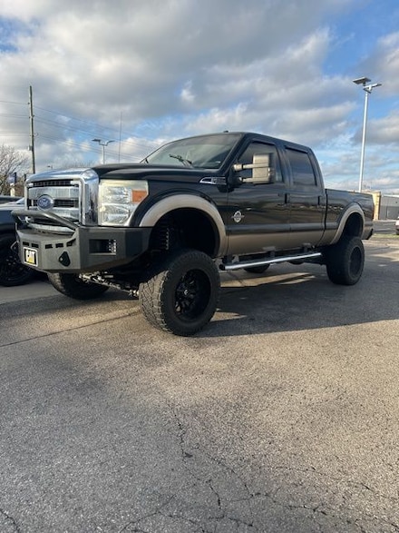 2013 Ford F-250 Truck Crew Cab