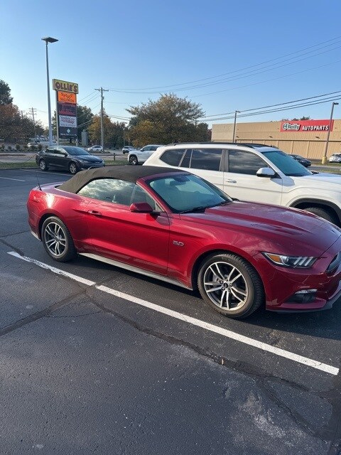 2016 Ford Mustang GT Premium Convertible photo 4