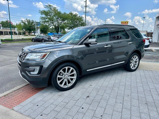 2017 Ford Explorer Limited photo 3