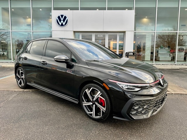 2025 Volkswagen Golf GTI Autobahn's photo