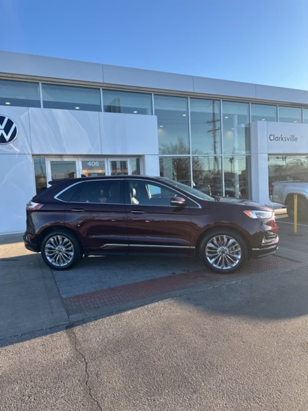 Used 2020 Ford Edge Titanium SUV