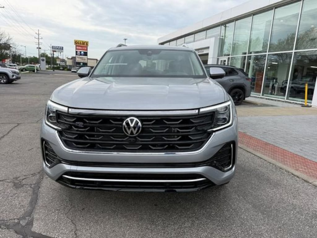 New 2026 Volkswagen Atlas 2.0T SEL Premium R-Line SUV