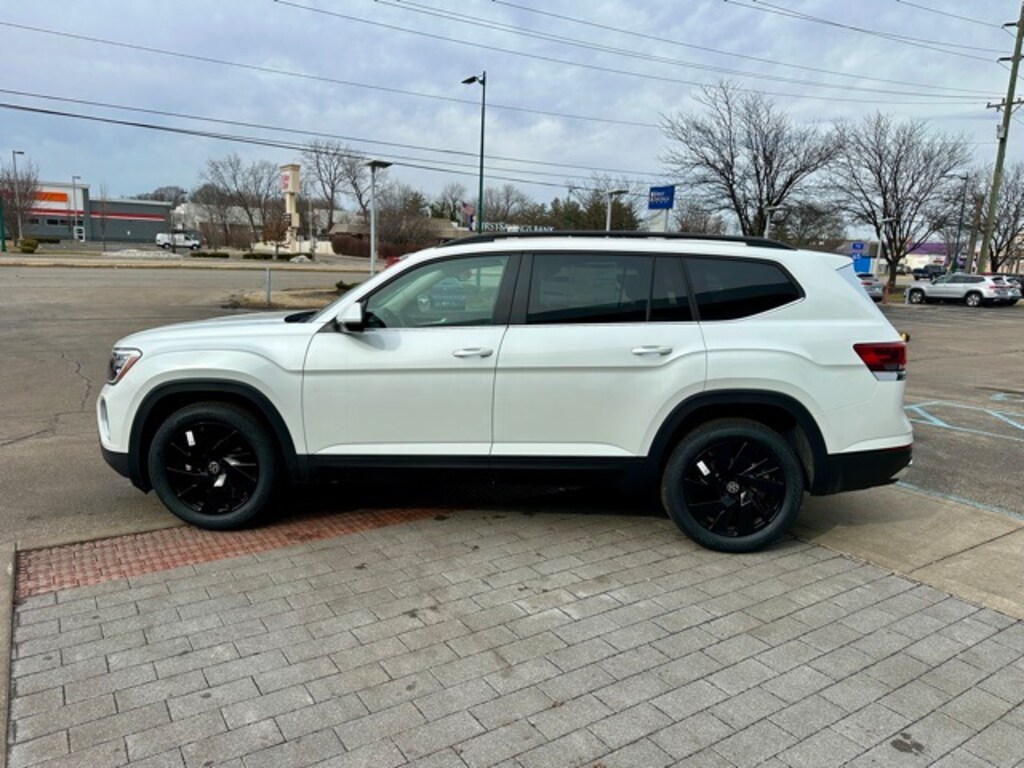 New 2026 Volkswagen Atlas 2.0T SE w/Technology SUV